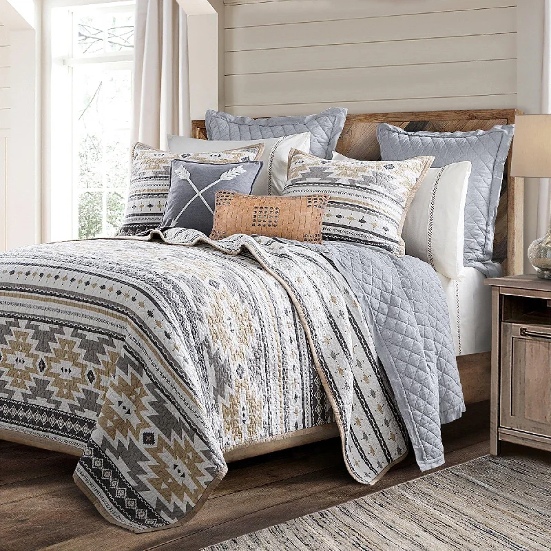 Aztec Stone Reversible Quilt Set