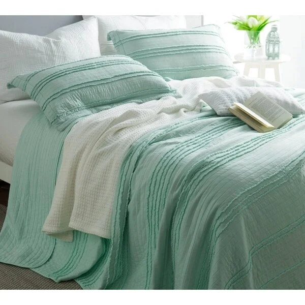 BYB Ruffled Stone Washed Hint of Mint Quilt Set