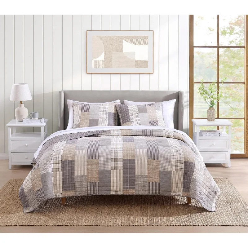 DESIGN STUDIO Lakeshore Plaid Grey Soft Cotton Reversible Quilt Set