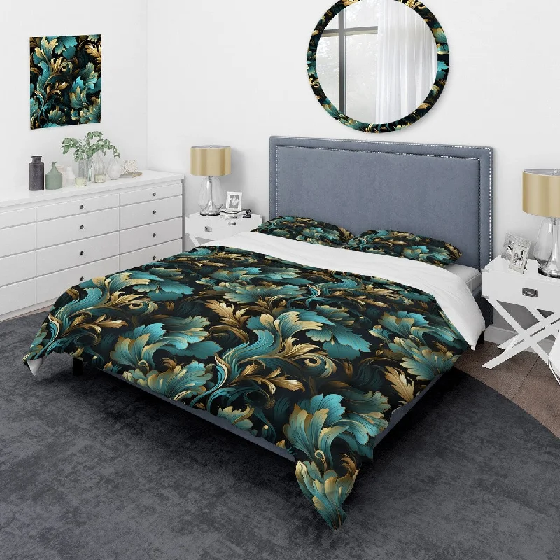 Designart "Gold And Blue Luxury Damask Symphony" Damask Bedding Set With Shams