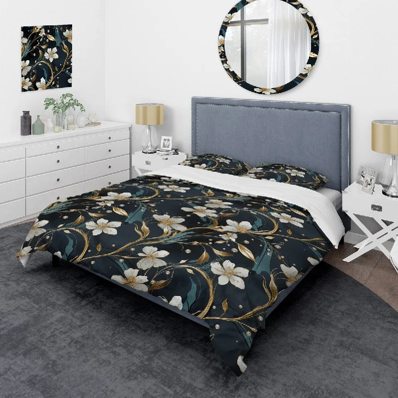 Designart "Rich Emerald And Gold Floral Marble Pattern" White Glam Bed Cover Set With 2 Shams