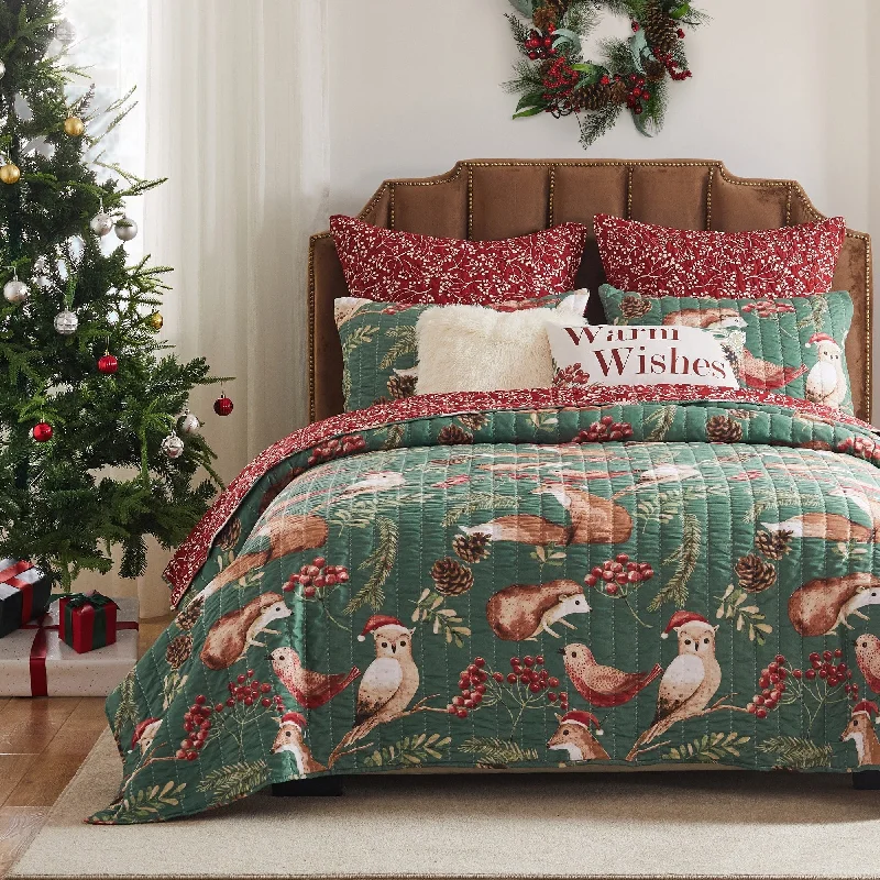 Porch & Den Morilon Forest Wildlife Cotton-Rich Reversible Quilt Set