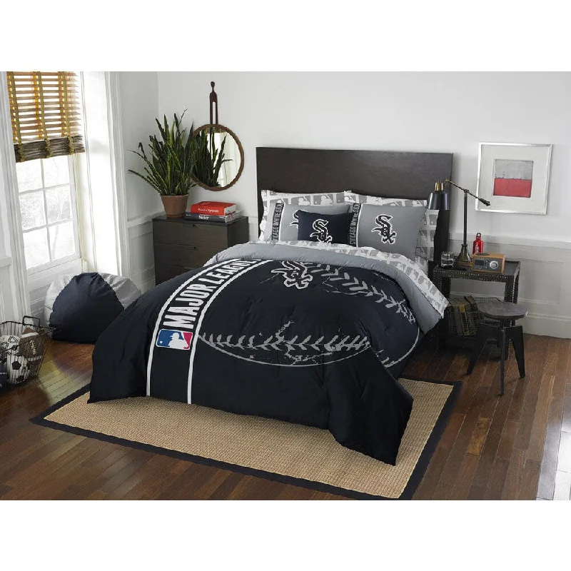 The Northwest Company MLB Chicago White Sox Full 7-piece Bed in a Bag with Sheet Set